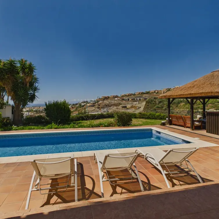Venta de villa independiente en Benahavís