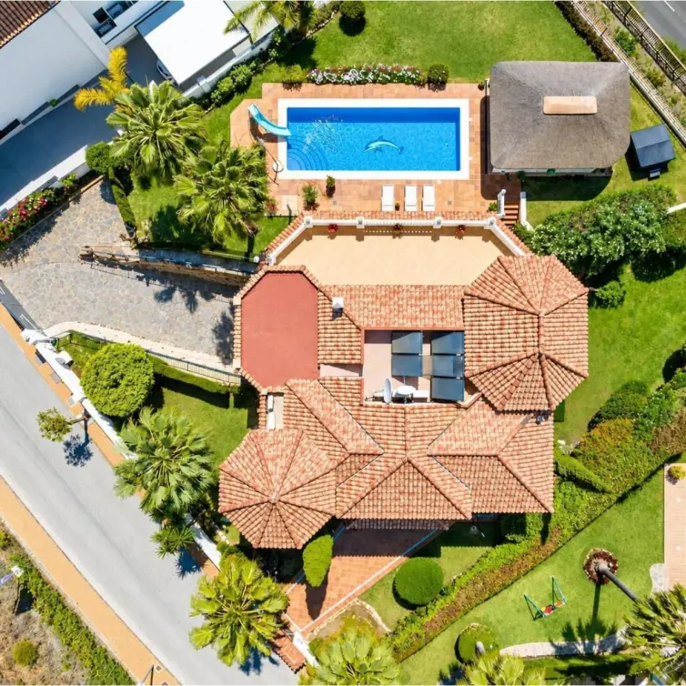 Venta de villa independiente en Benahavís