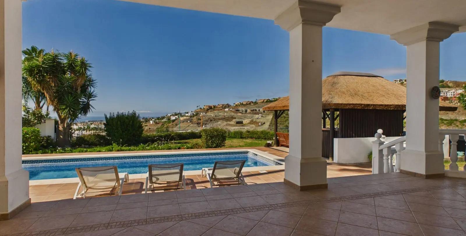 Sale of detached villa in Benahavís 14
