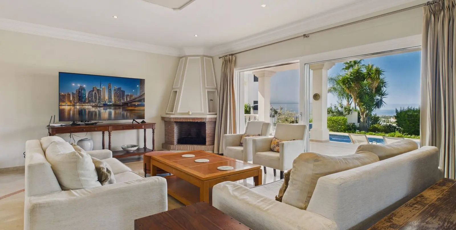 Sale of detached villa in Benahavís 19