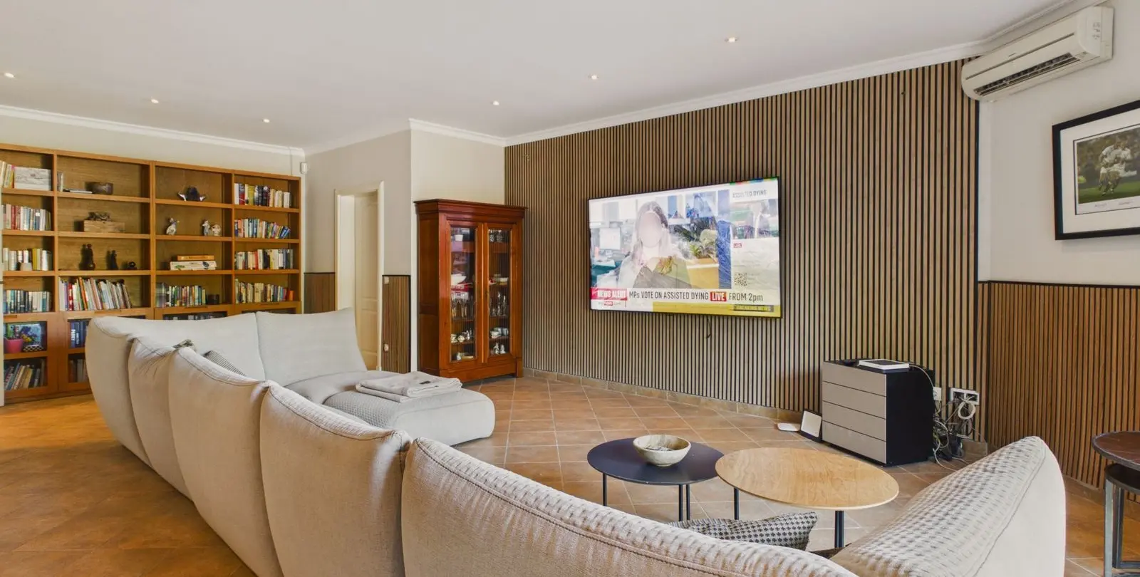 Sale of detached villa in Benahavís 55