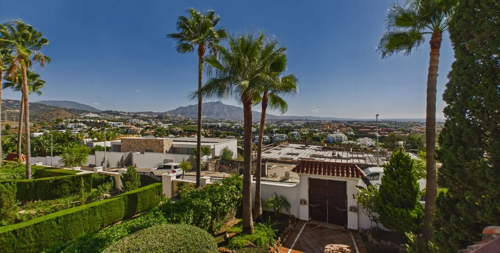 Sale of detached villa in Benahavís 57