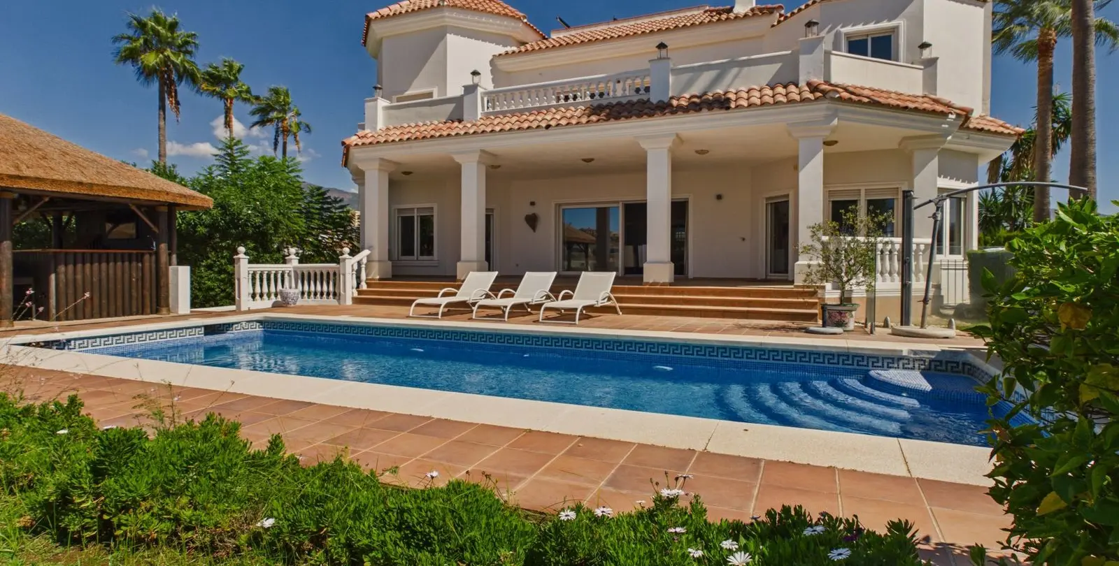 Sale of detached villa in Benahavís 67