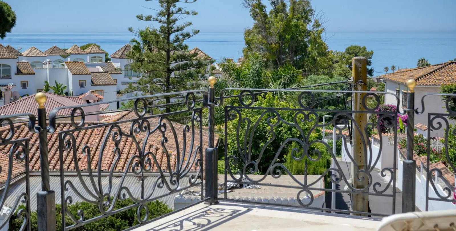 Alquiler a largo plazo de villa independiente en Costabella 38