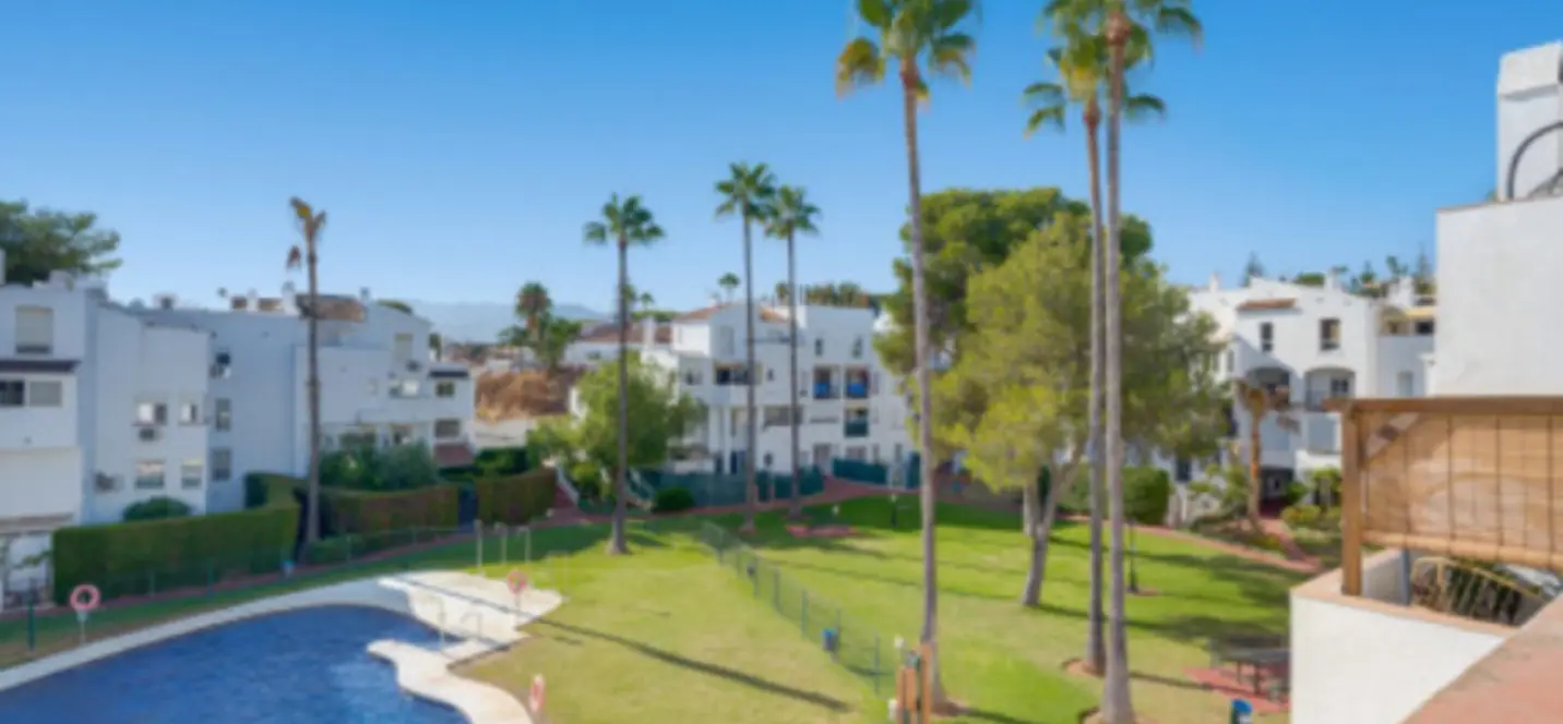 Продажа апартаментов на среднем этаже в Marbella 1