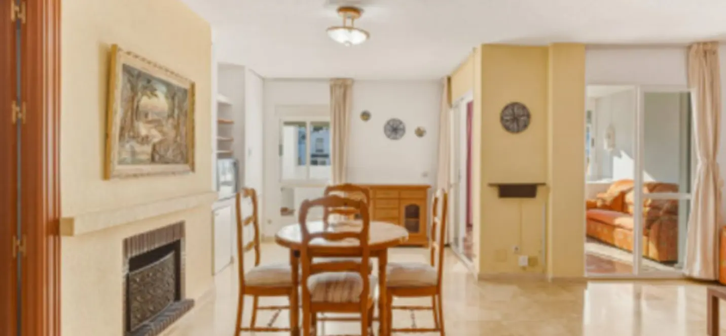Продажа апартаментов на среднем этаже в Marbella 4