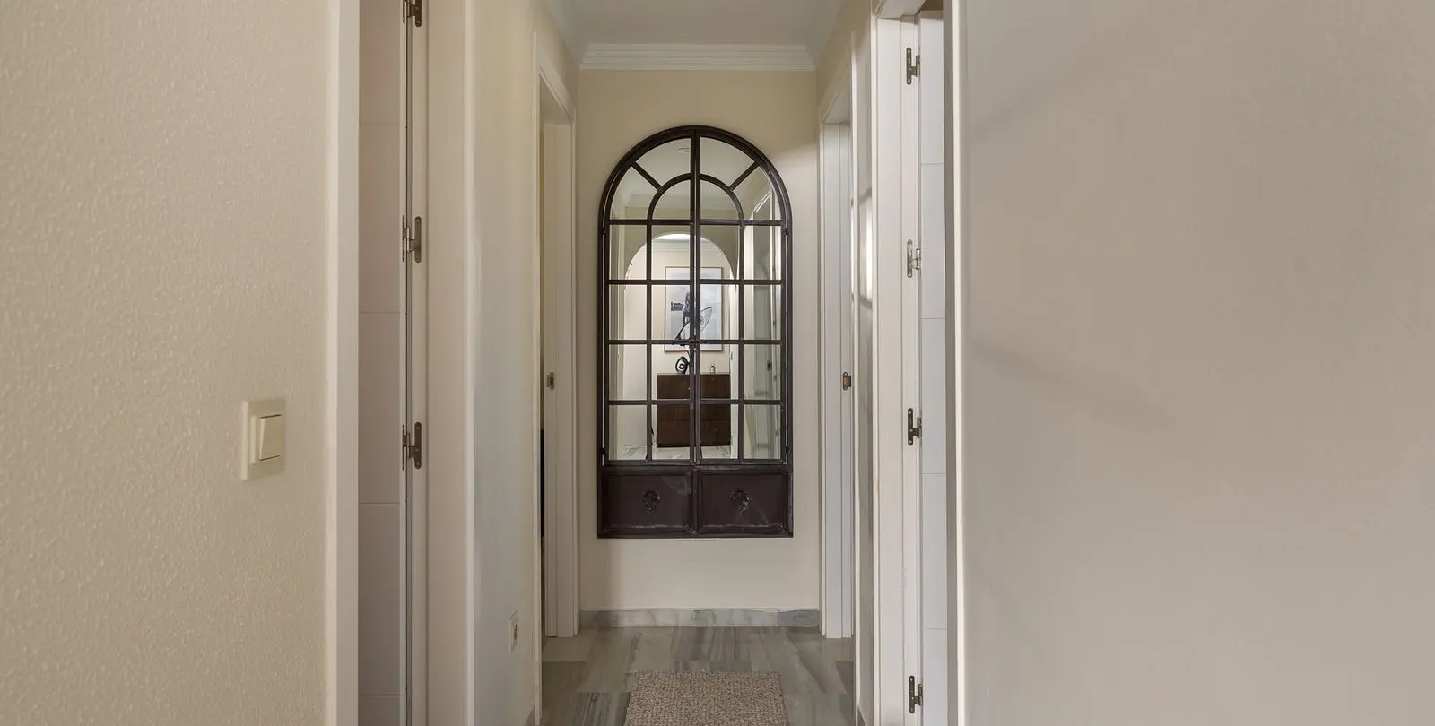 Venta de apartamento en planta media en Riviera del Sol 9