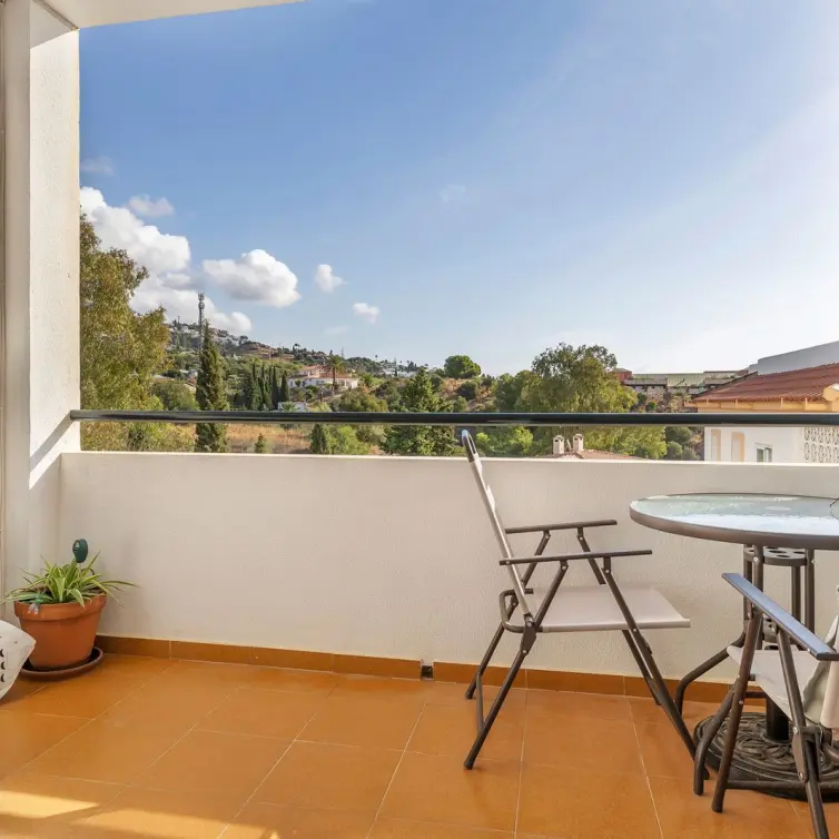 Продажа апартаментов на среднем этаже в Benalmadena