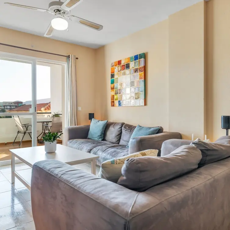 Продажа апартаментов на среднем этаже в Benalmadena
