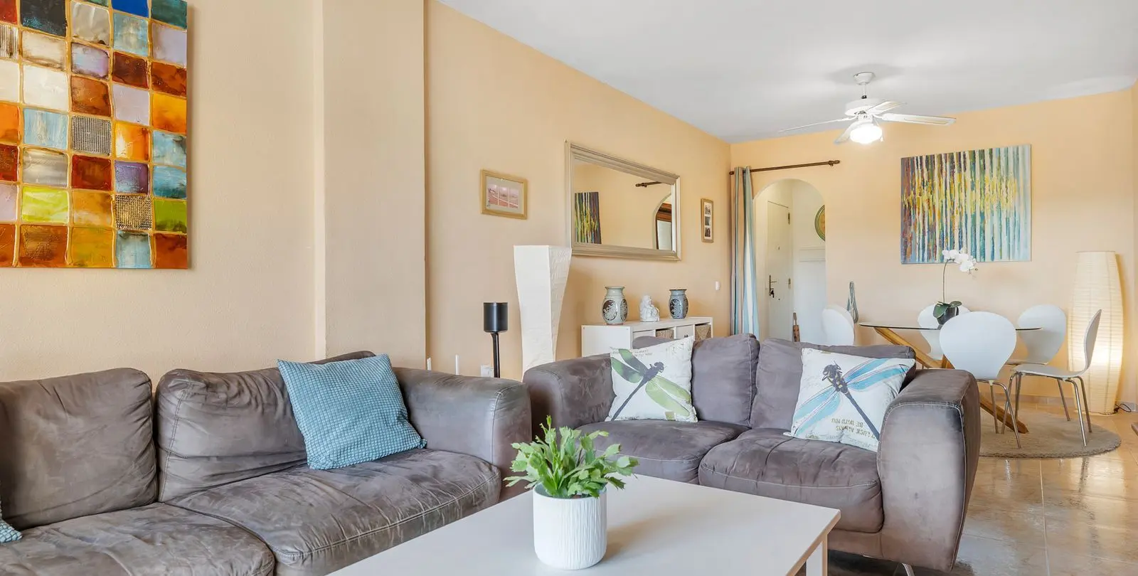 Продажа апартаментов на среднем этаже в Benalmadena 7