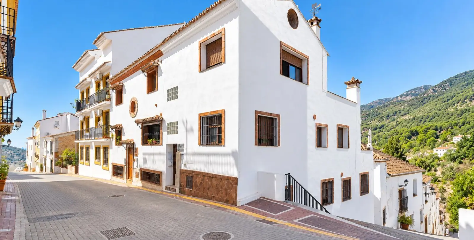 Sale of townhouse in Ojén 9