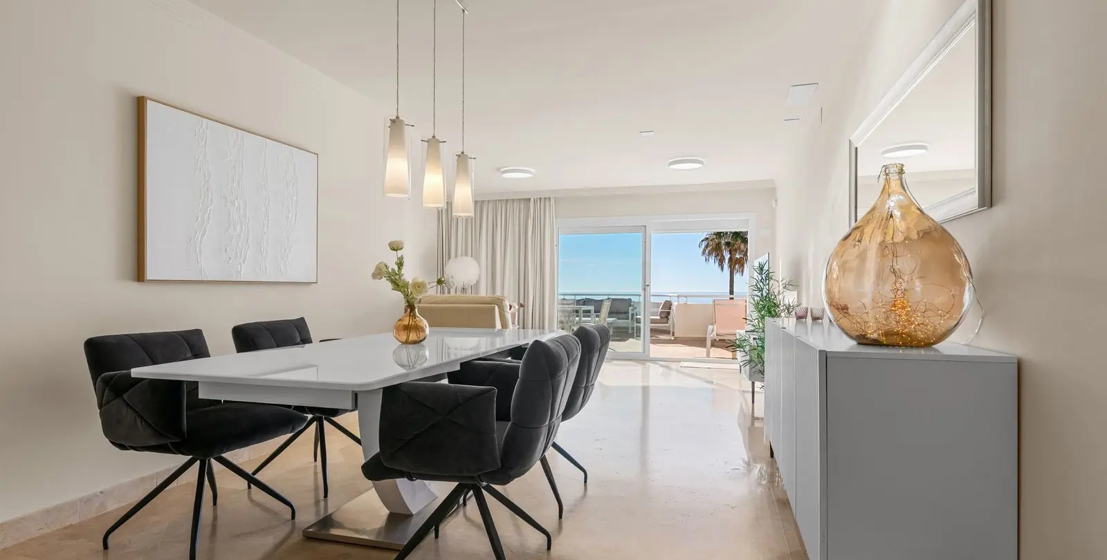 Продажа апартаментов на первом этаже в Estepona 8