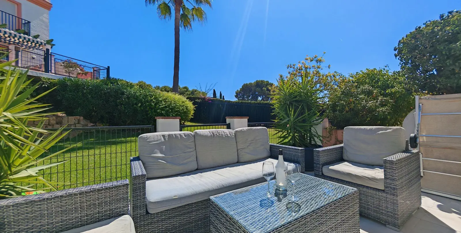 Sale of townhouse in Cabopino 3