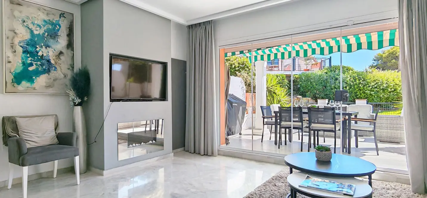 Sale of townhouse in Cabopino 4