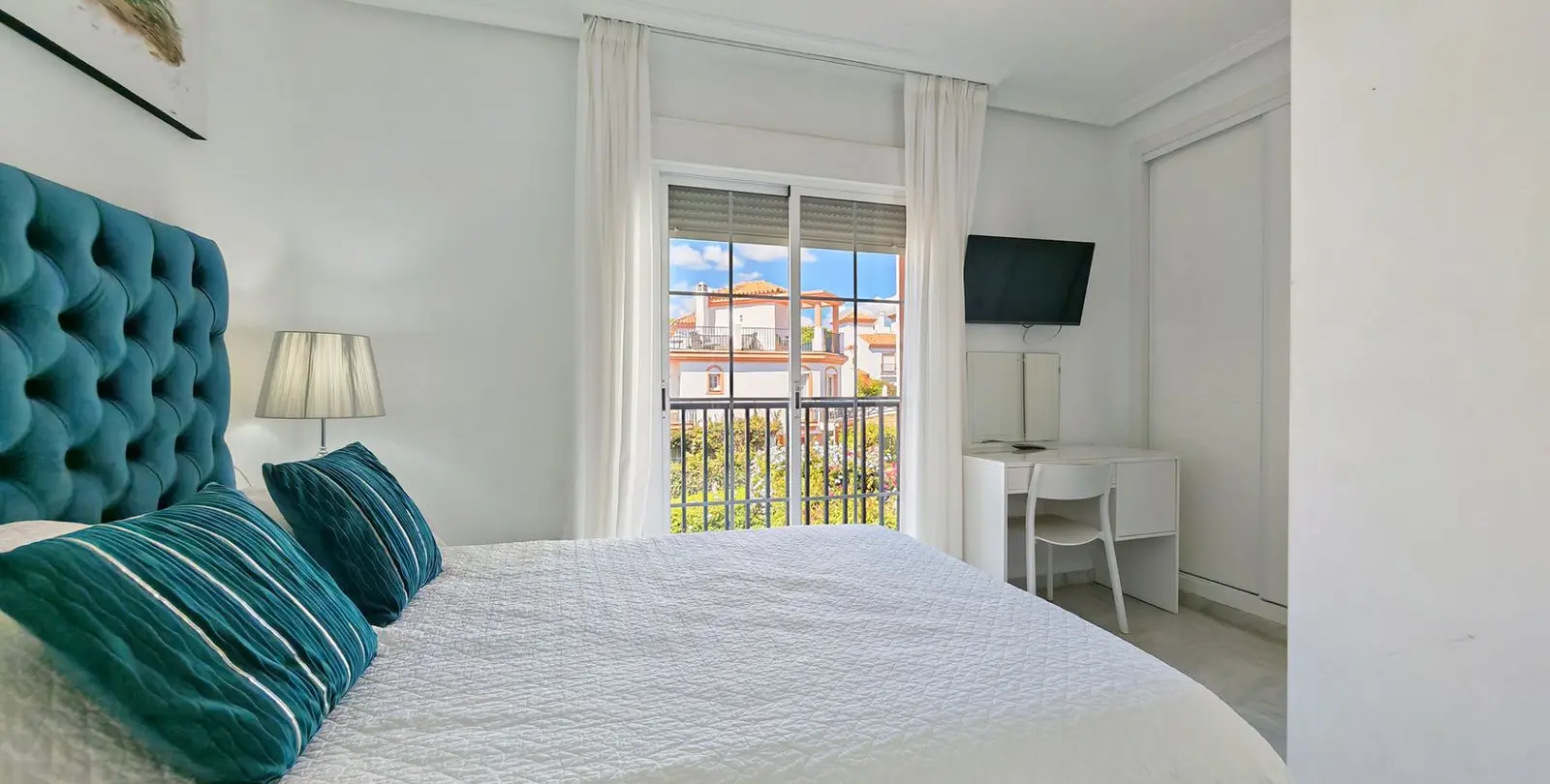 Sale of townhouse in Cabopino 12