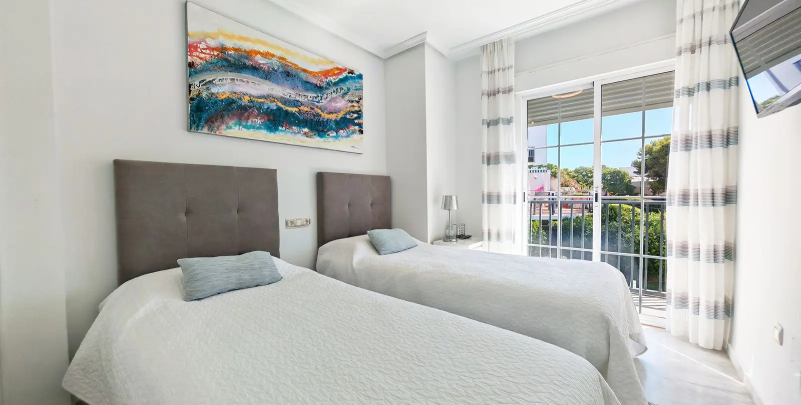 Sale of townhouse in Cabopino 19