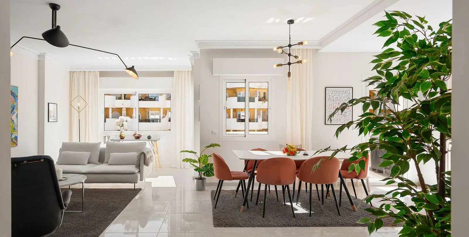 Sale of penthouse duplex in Nueva Andalucía 1