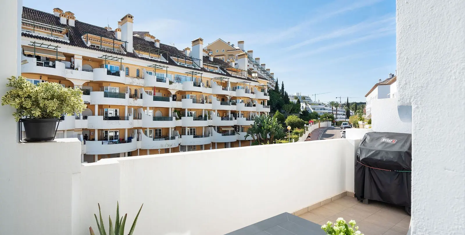 Sale of penthouse duplex in Nueva Andalucía 7
