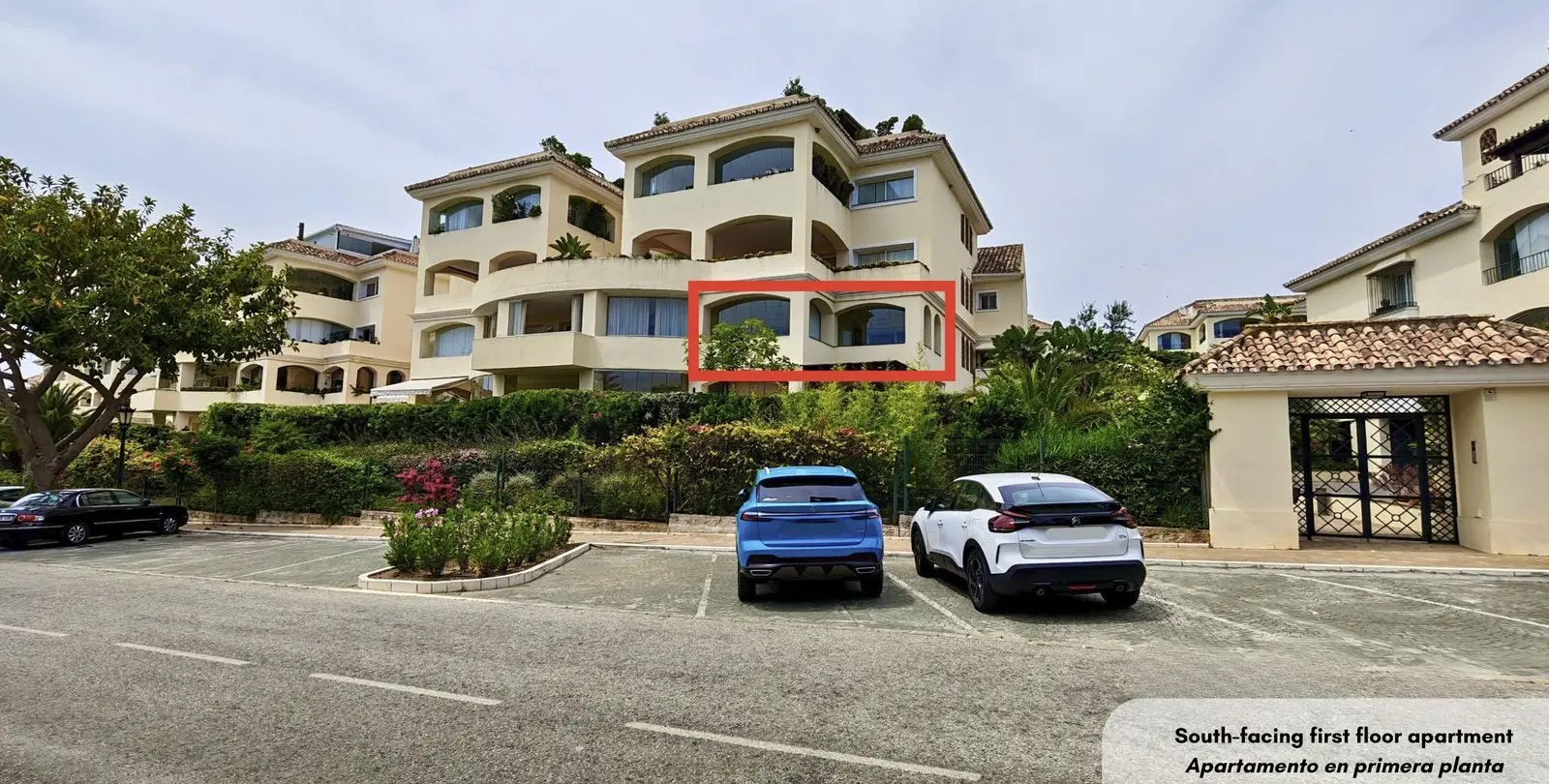 Venta de apartamento en planta media en Bahía de Marbella 39