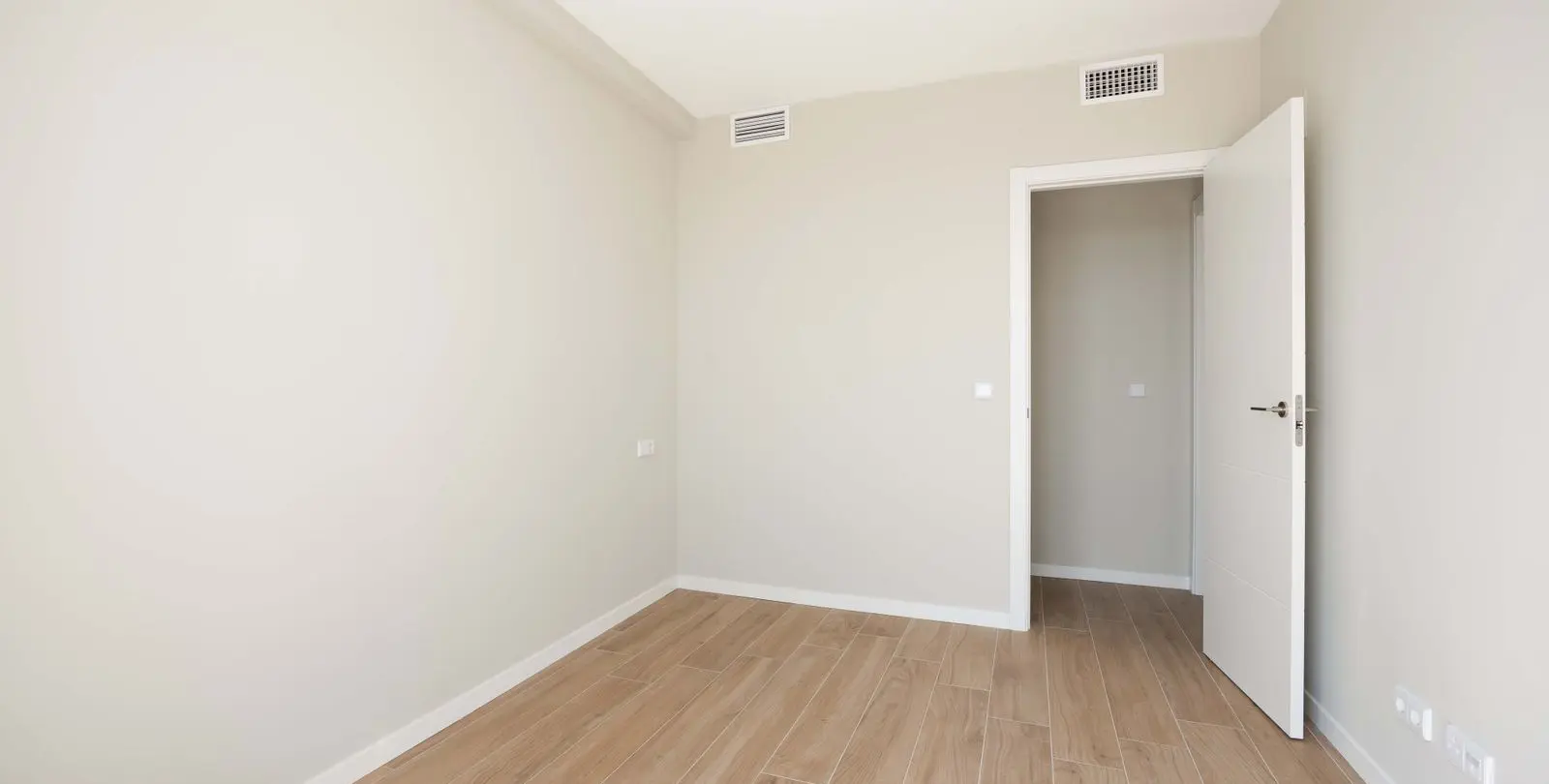 Sale of penthouse in La Campana 19