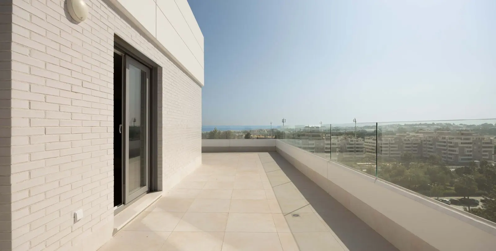 Sale of penthouse in La Campana 26
