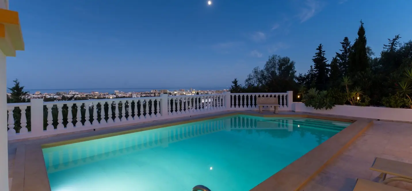 Venta de villa independiente en El Hornillo 0