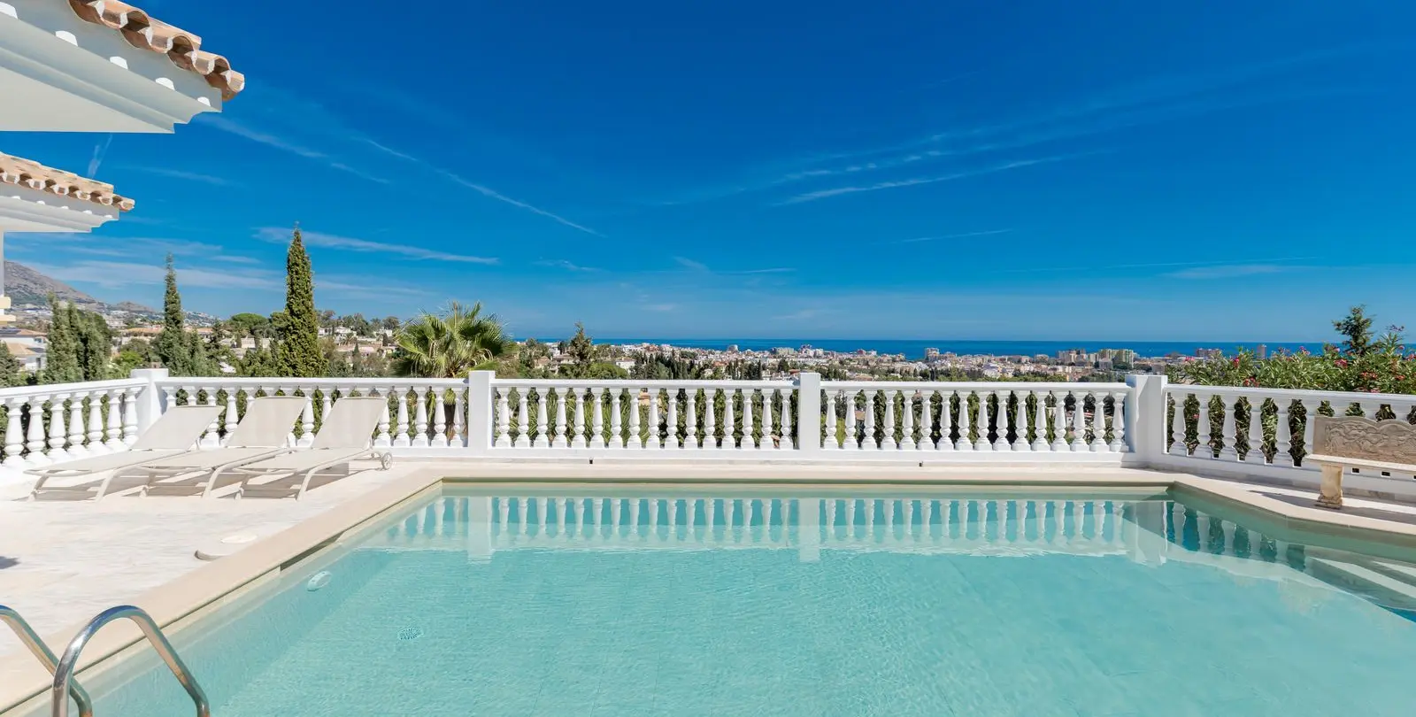 Venta de villa independiente en El Hornillo 3