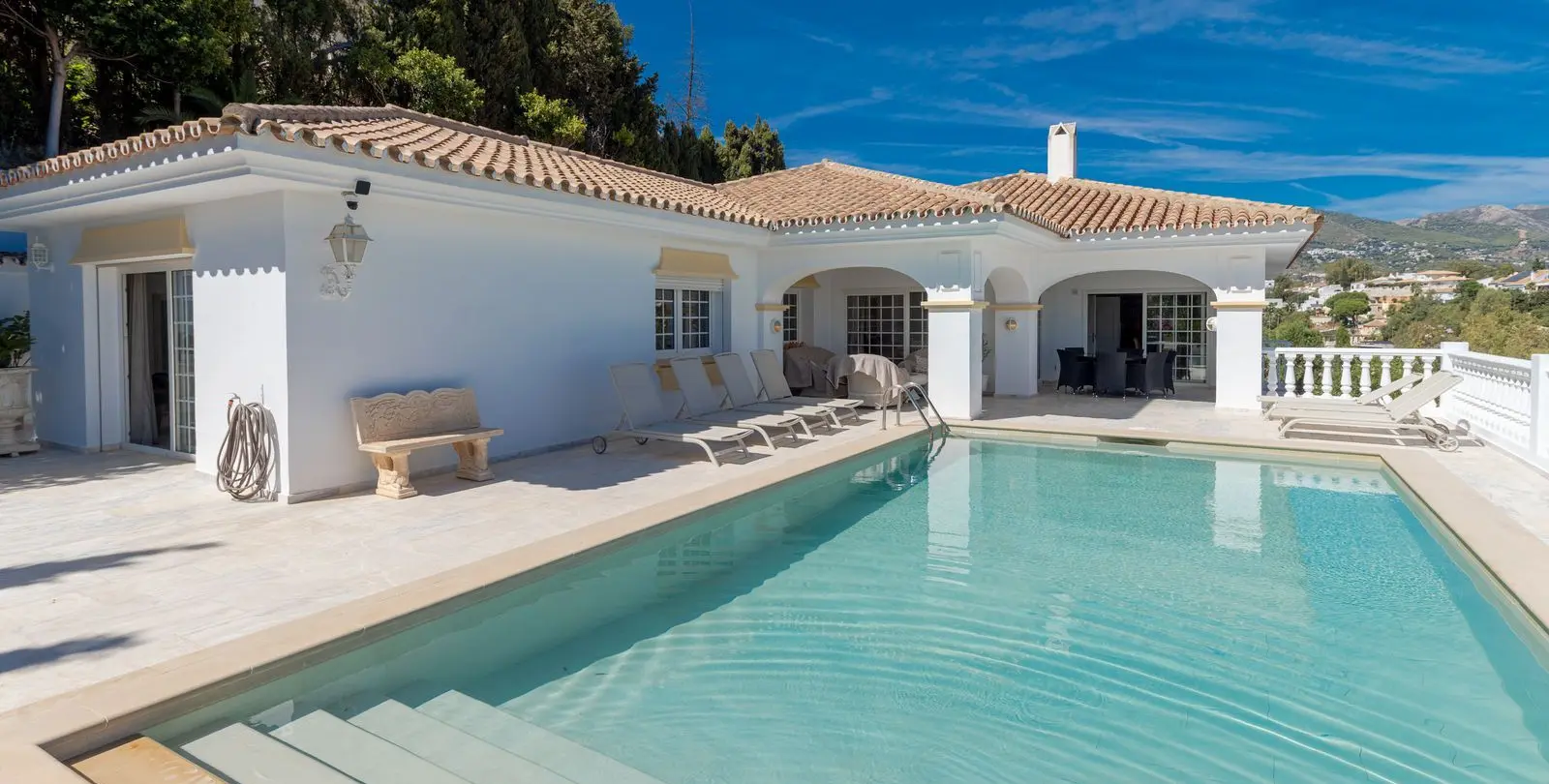 Venta de villa independiente en El Hornillo 4