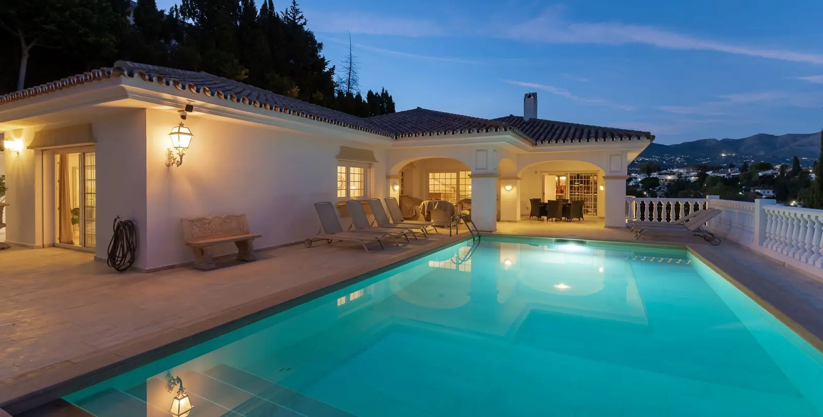 Venta de villa independiente en El Hornillo 33