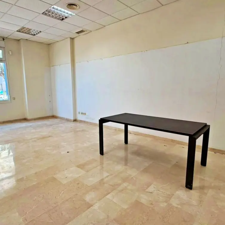 Venta de local comercial en Marbella