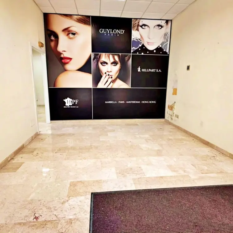 Venta de local comercial en Marbella