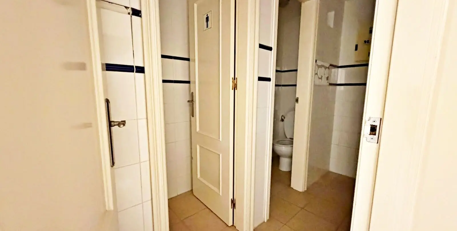 Venta de local comercial en Marbella 12