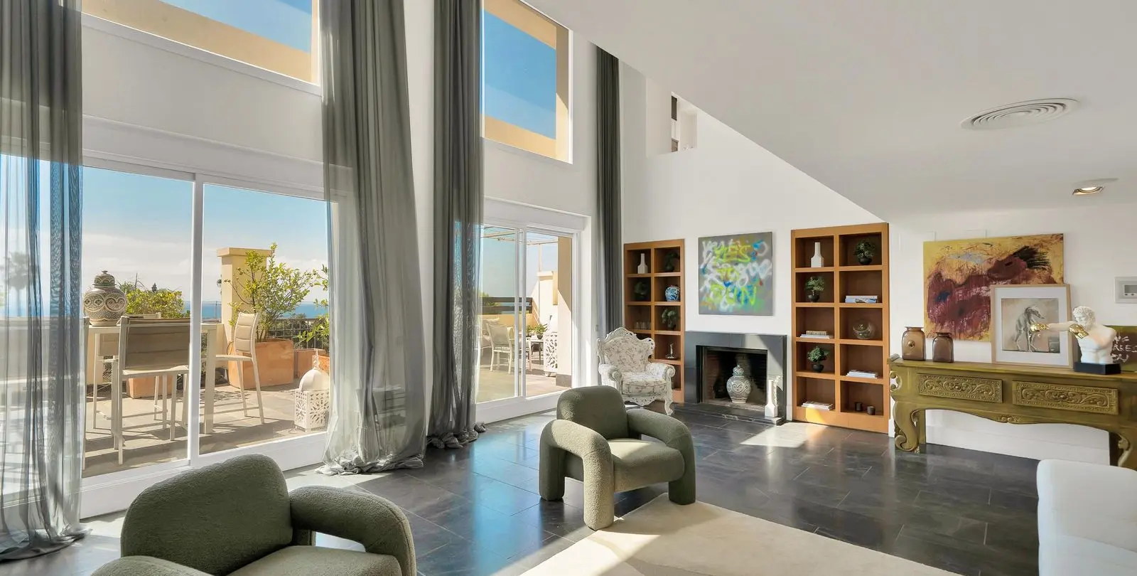 Venta de ático dúplex en Marbella 7