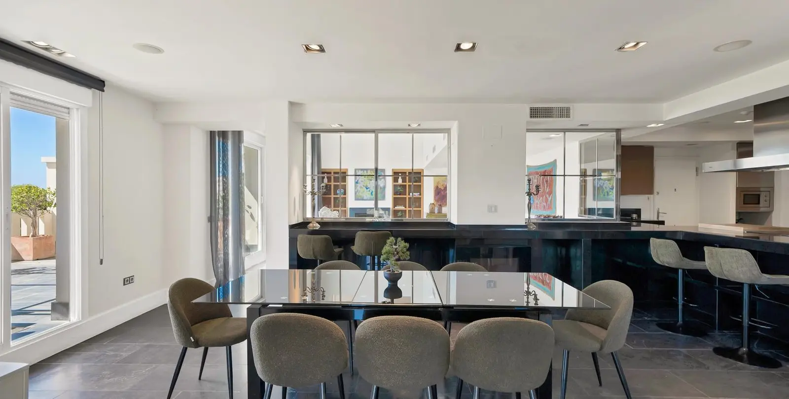 Venta de ático dúplex en Marbella 13
