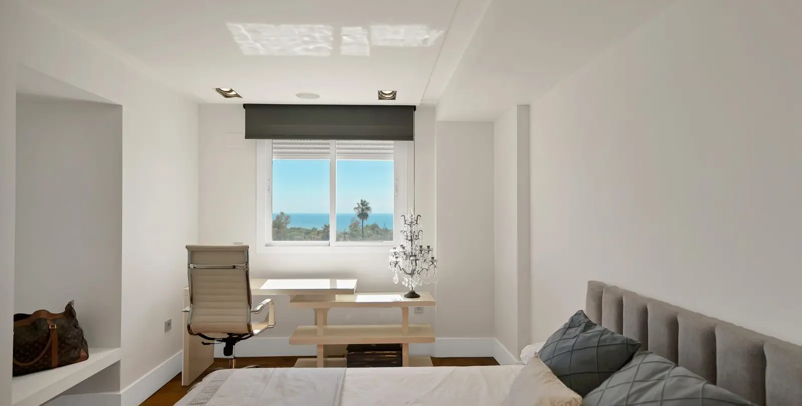 Venta de ático dúplex en Marbella 23