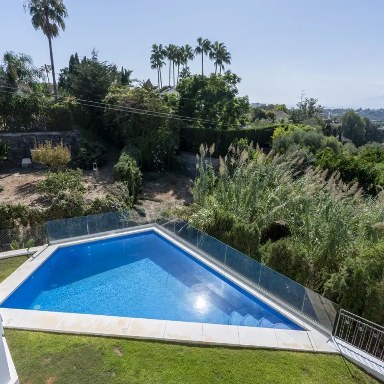 Venta de villa independiente en El Rosario