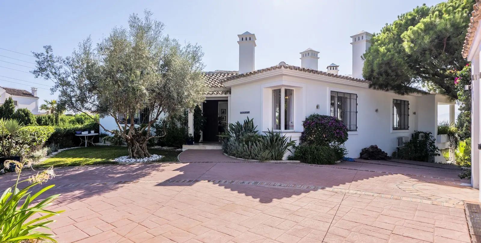Venta de villa independiente en El Rosario 23