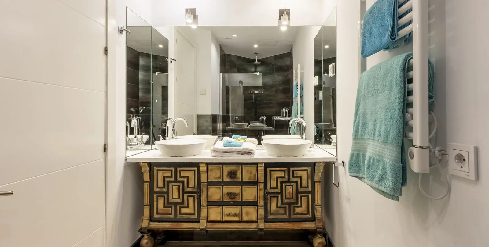 Venta de villa independiente en El Rosario 29