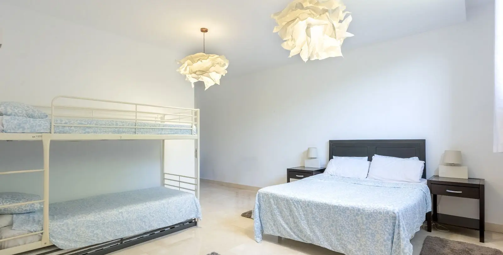 Venta de villa independiente en El Rosario 34