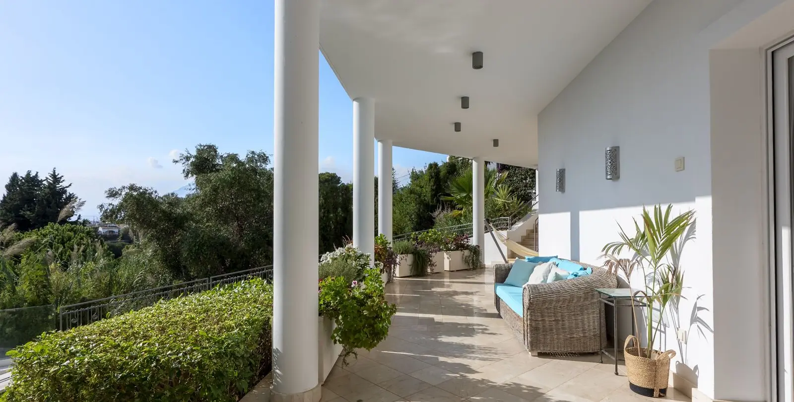 Venta de villa independiente en El Rosario 35