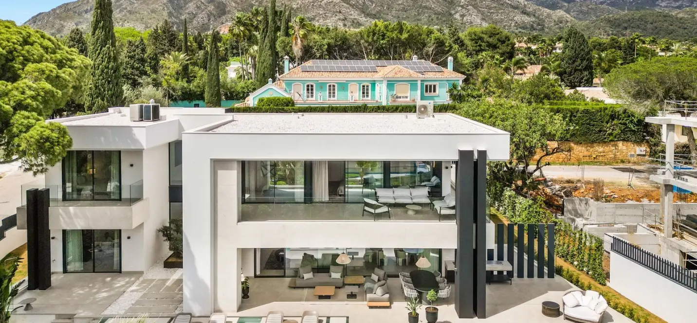 Venta de villa independiente en Nagüeles 0