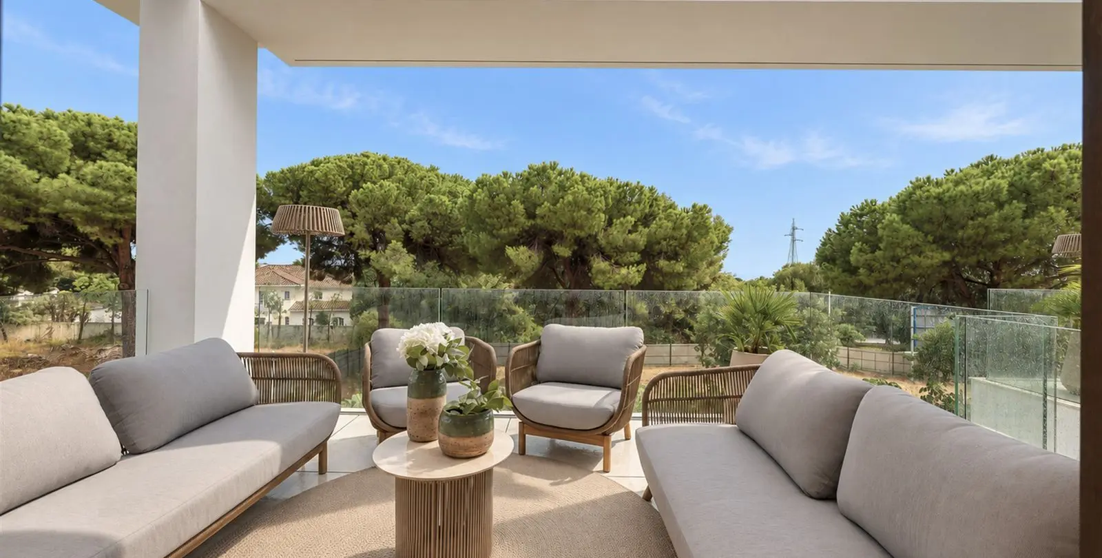 Venta de villa independiente en Nagüeles 3