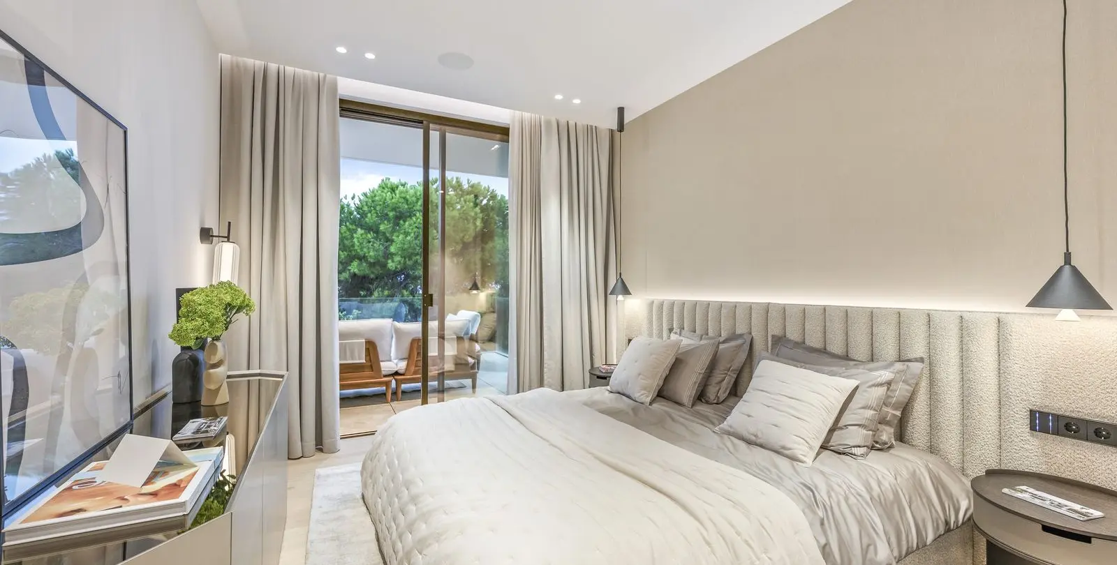 Venta de villa independiente en Nagüeles 10