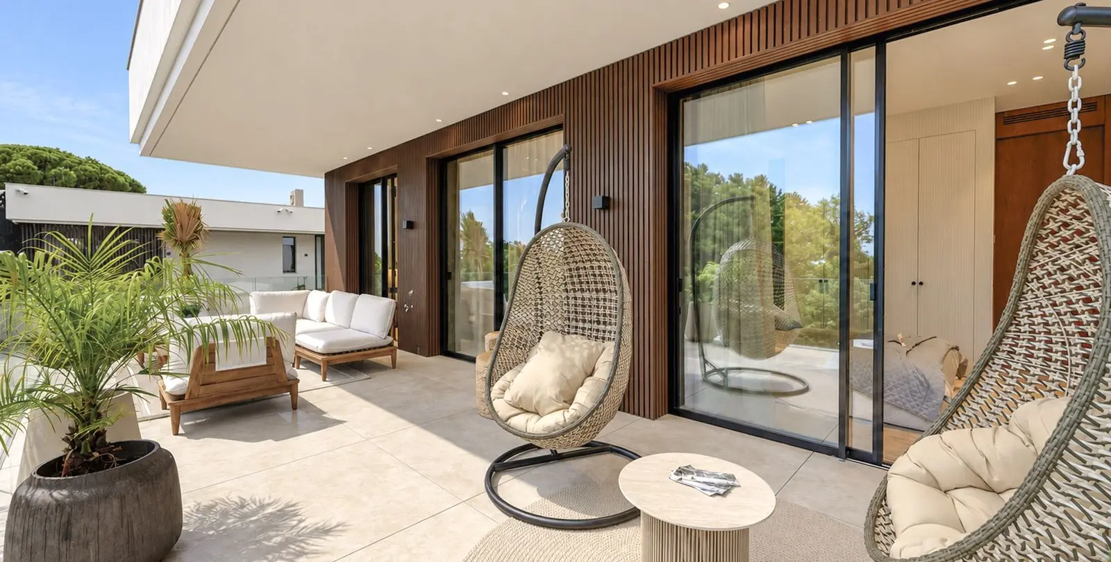 Venta de villa independiente en Nagüeles 17