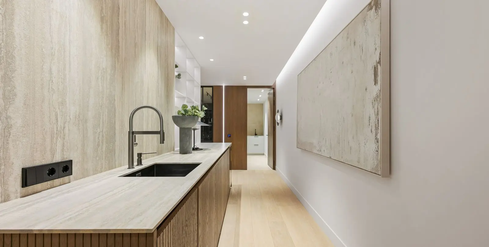 Venta de villa independiente en Nagüeles 27
