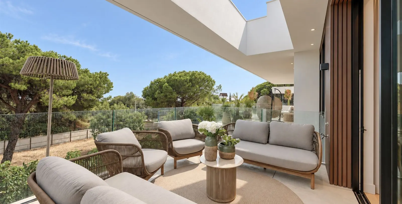 Venta de villa independiente en Nagüeles 44