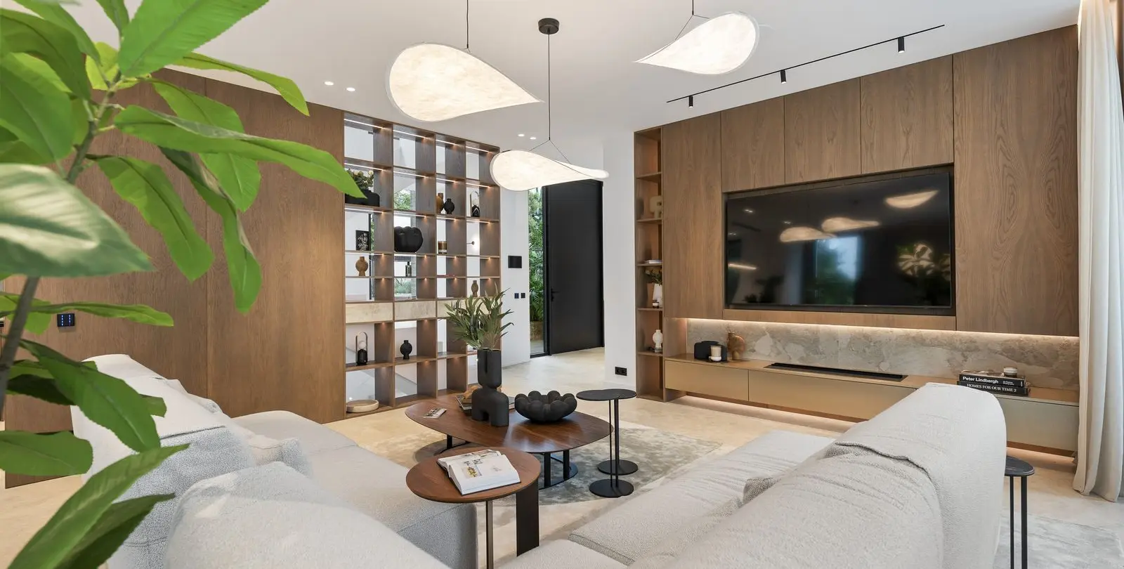 Venta de villa independiente en Nagüeles 63
