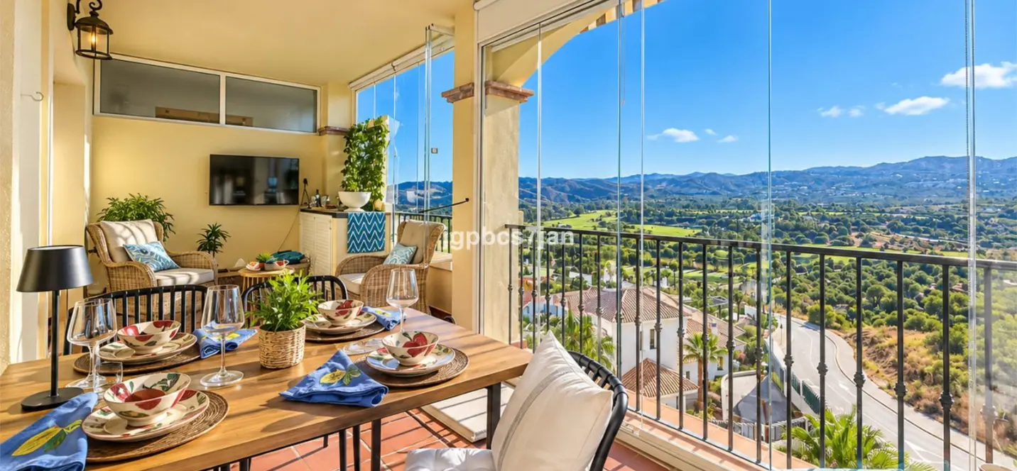 Продажа апартаментов на среднем этаже в La Cala Hills 3
