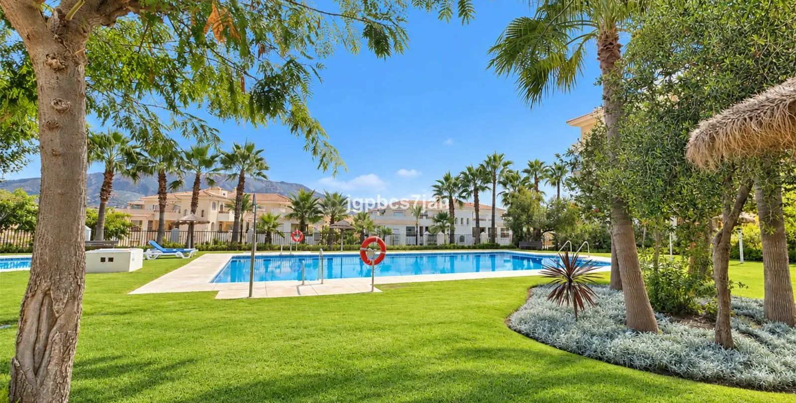 Продажа апартаментов на среднем этаже в La Cala Hills 6
