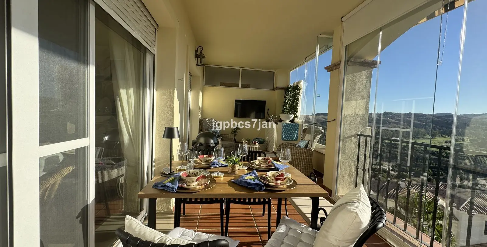 Продажа апартаментов на среднем этаже в La Cala Hills 18